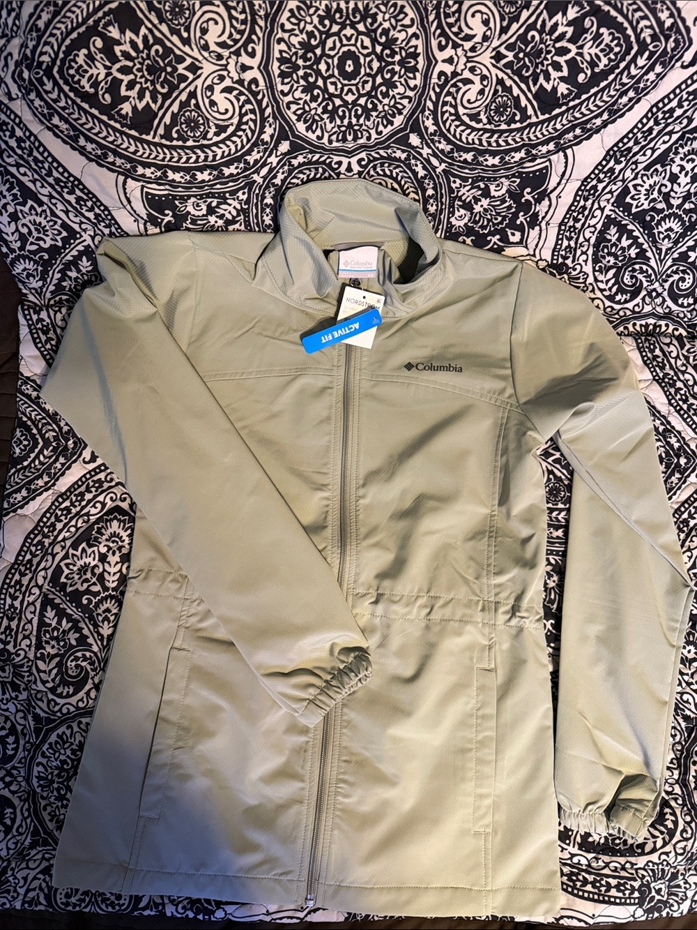 Columbia Light Sage Green Packable Utility Jacket